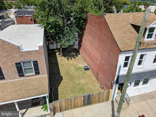 $383,000 | 623 East Chestnut Street, Lancaster, PA 17602