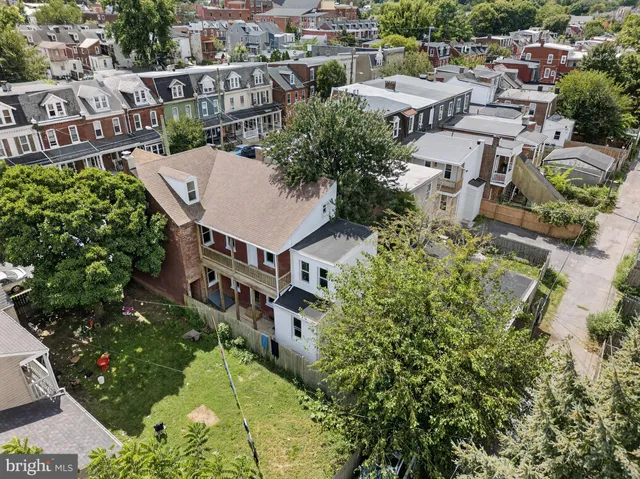 $383,000 | 623 East Chestnut Street, Lancaster, PA 17602