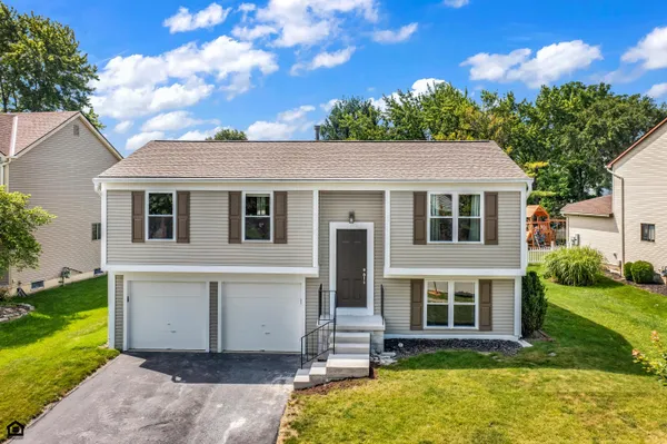 $349,900 | 5869 Nike Drive, Hilliard, OH 43026
