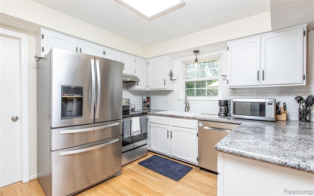 741 Rutgers Road Rochester Hills, MI 48309 - Photo 22 of 37