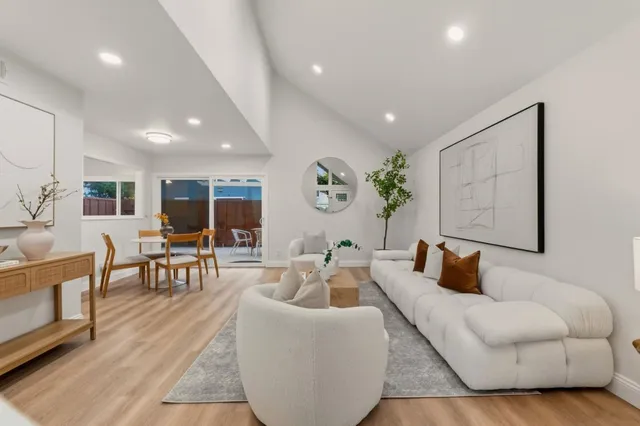 $1,368,888 | 210 Elm Wood Court, Los Gatos, CA 95032