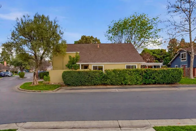$1,368,888 | 210 Elm Wood Court, Los Gatos, CA 95032