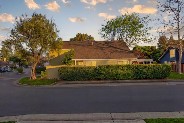 $1,368,888 | 210 Elm Wood Court, Los Gatos, CA 95032