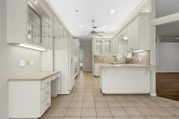 $369,000 | 1209 Stonehill Circle, Hewitt, TX 76643