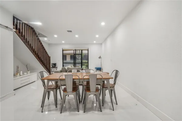 $3,250 | 4204 Vineyard Circle, Unit 2, Weston, FL 33332