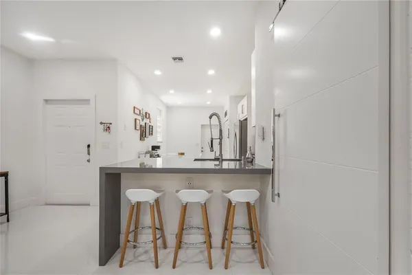 $3,250 | 4204 Vineyard Circle, Unit 2, Weston, FL 33332