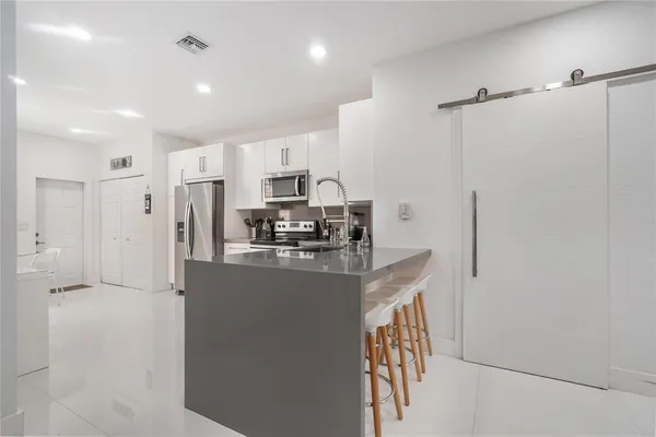 $3,250 | 4204 Vineyard Circle, Unit 2, Weston, FL 33332