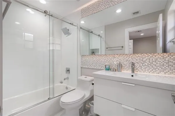 $3,250 | 4204 Vineyard Circle, Unit 2, Weston, FL 33332