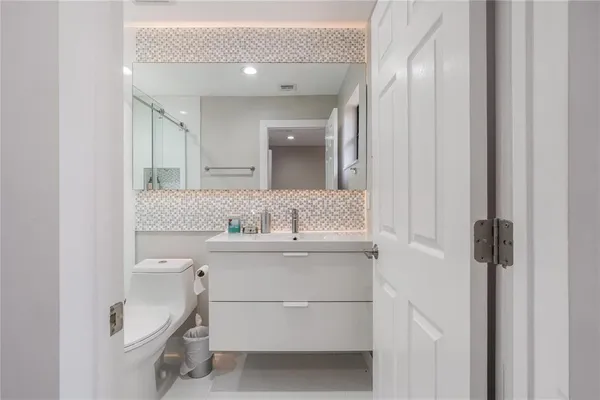 $3,250 | 4204 Vineyard Circle, Unit 2, Weston, FL 33332