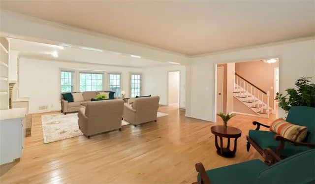 $585,000 | 295 Lakemont Drive, Roswell, GA 30075