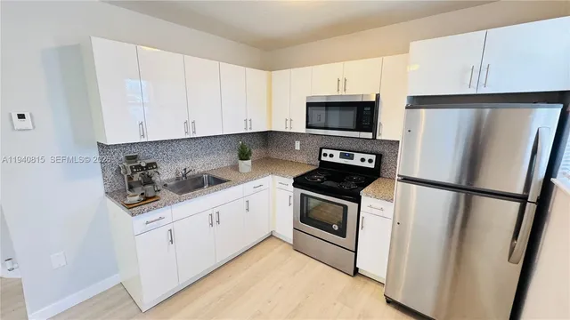 $1,500 | 1737 Northwest 3rd Avenue, Unit 7, Miami, FL 33136