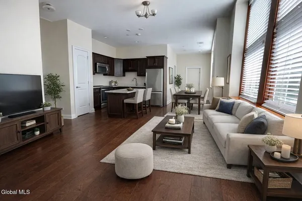 $3,151 | 233 Lake Avenue, Unit 201, Saratoga Springs, NY 12866