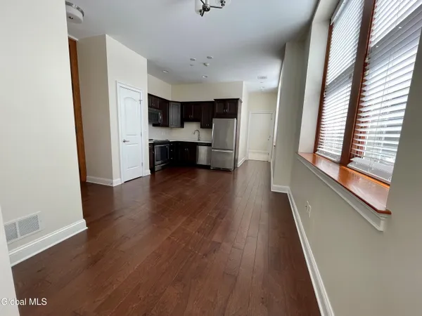 $3,151 | 233 Lake Avenue, Unit 201, Saratoga Springs, NY 12866