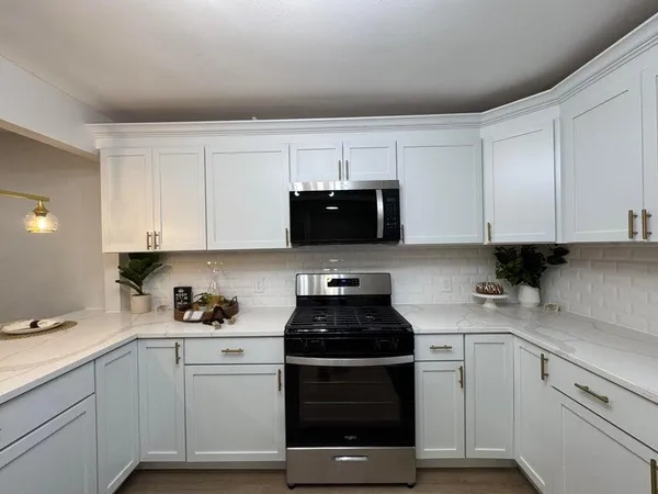 $1,725 | 6637 South McCook Avenue, Hammond, IN 46323