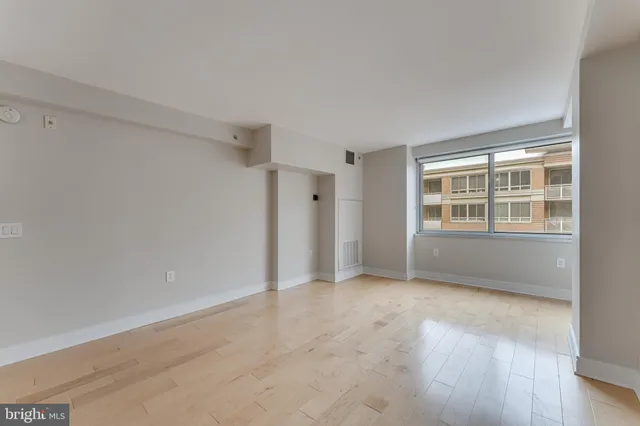 $329,900 | 800 4th Street Southwest, Unit S418, Washington, DC 20024