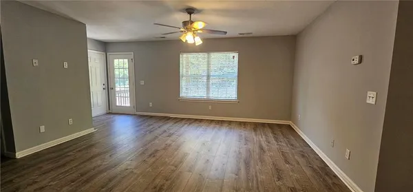 $169,900 | 316 Waterford Drive, Calhoun, GA 30701