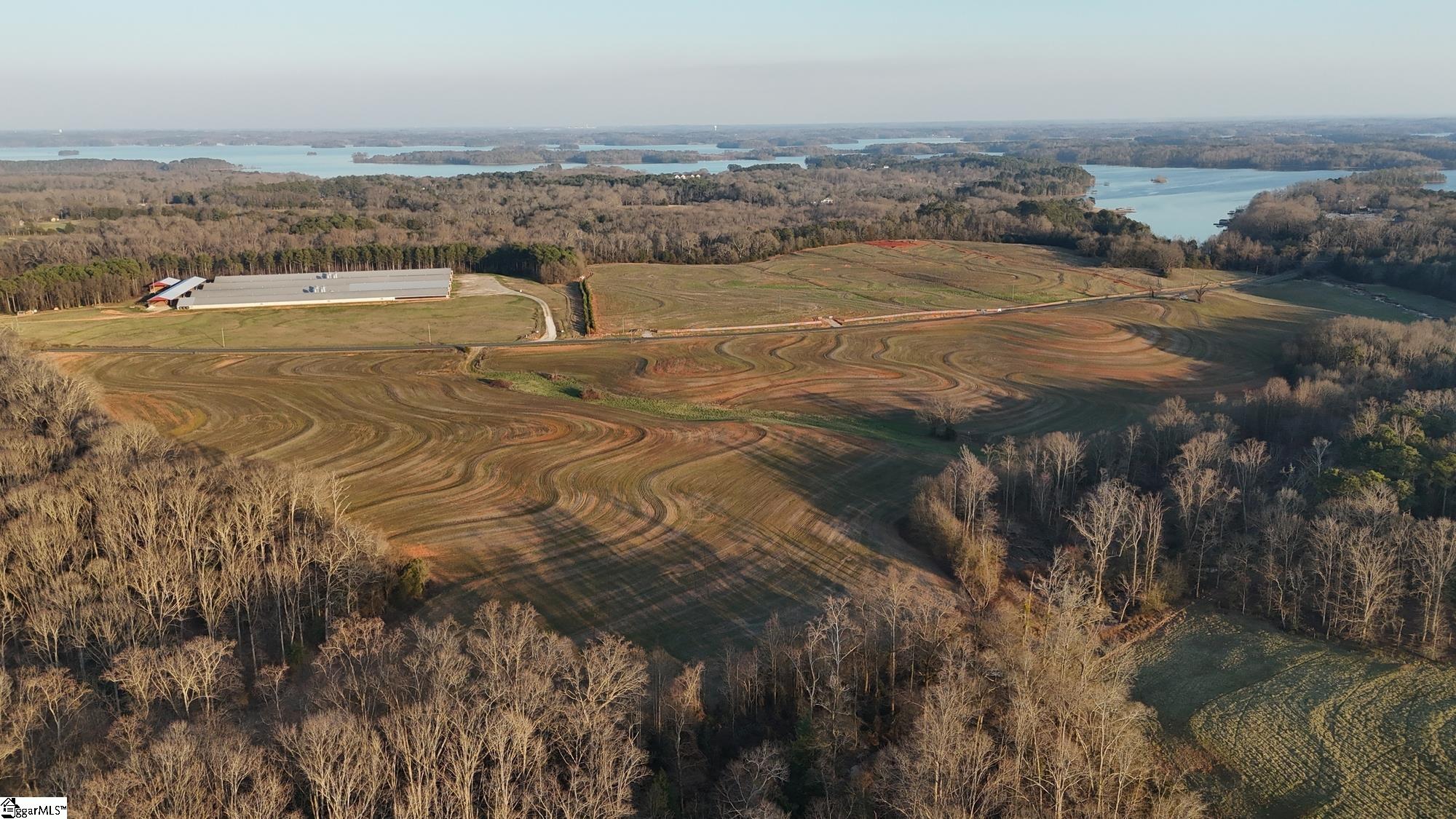 4 Fred Dobbins Road Townville, SC 29689 - Photo 13 of 25 Gallery Image 13