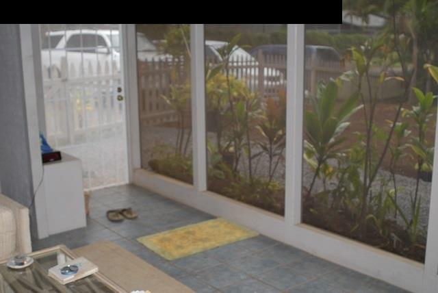 1765 Haiku Road Haiku, HI 96708 - Photo 23 of 25 a bathroom with a shower