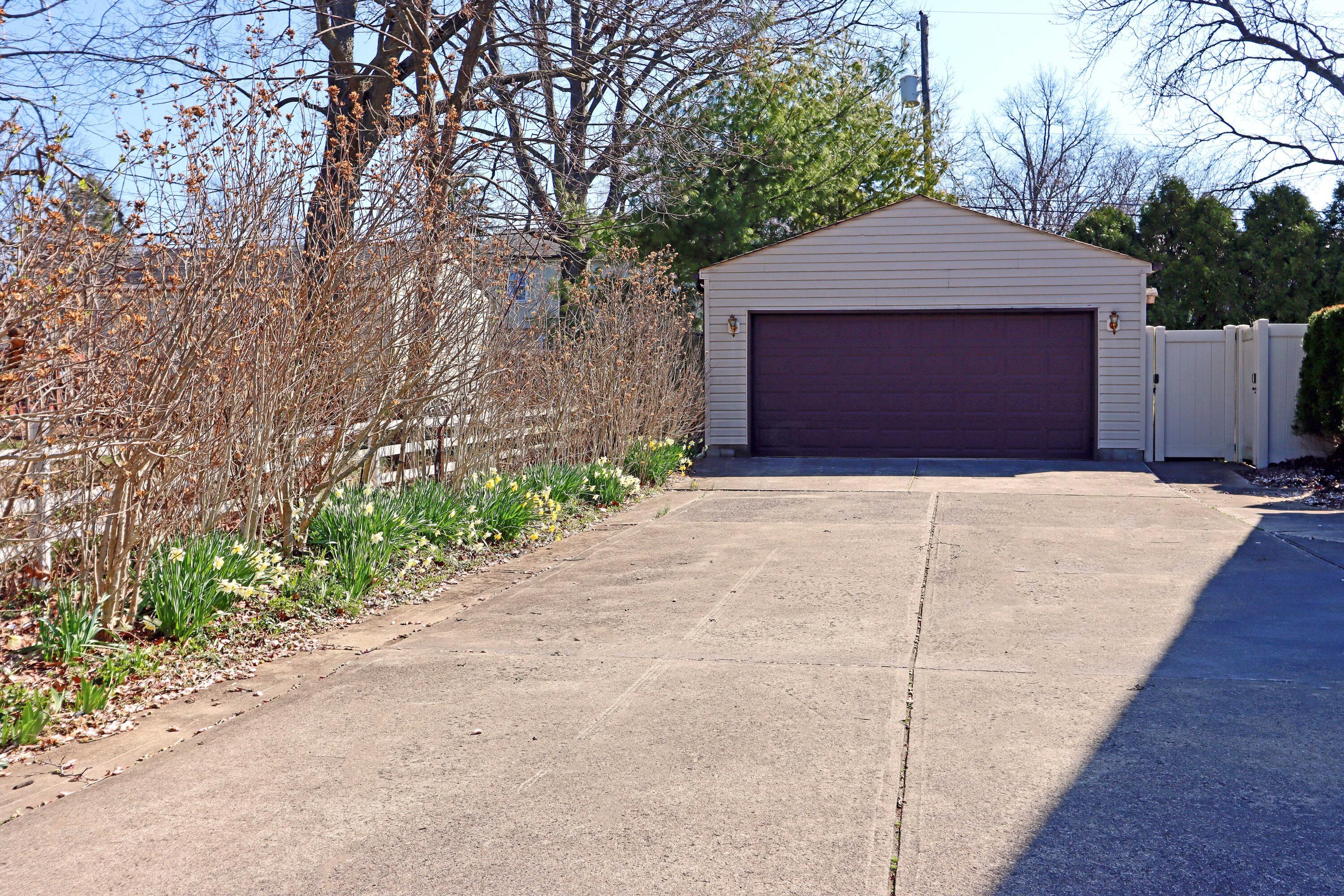 3974 Reed Road Columbus, OH 43220 - Photo 73 of 74 IMG_3828_edited-1