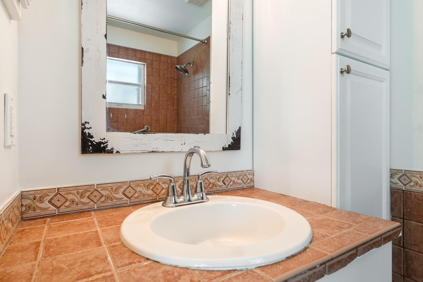 81 Jean La Fitte Drive Key Largo, FL 33037 - Photo 20 of 61 2nd bath