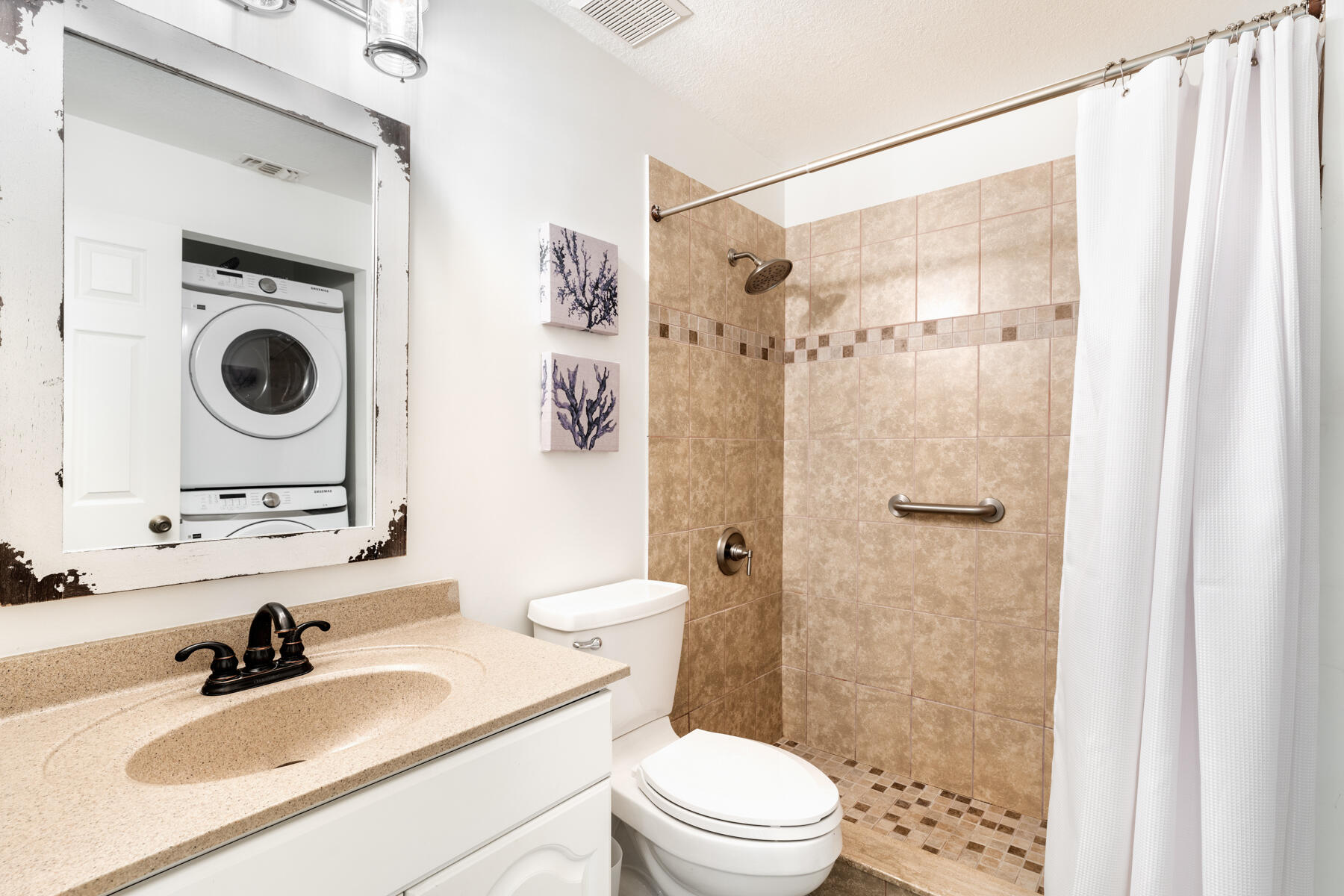 81 Jean La Fitte Drive Key Largo, FL 33037 - Photo 24 of 61 Primary bathroom