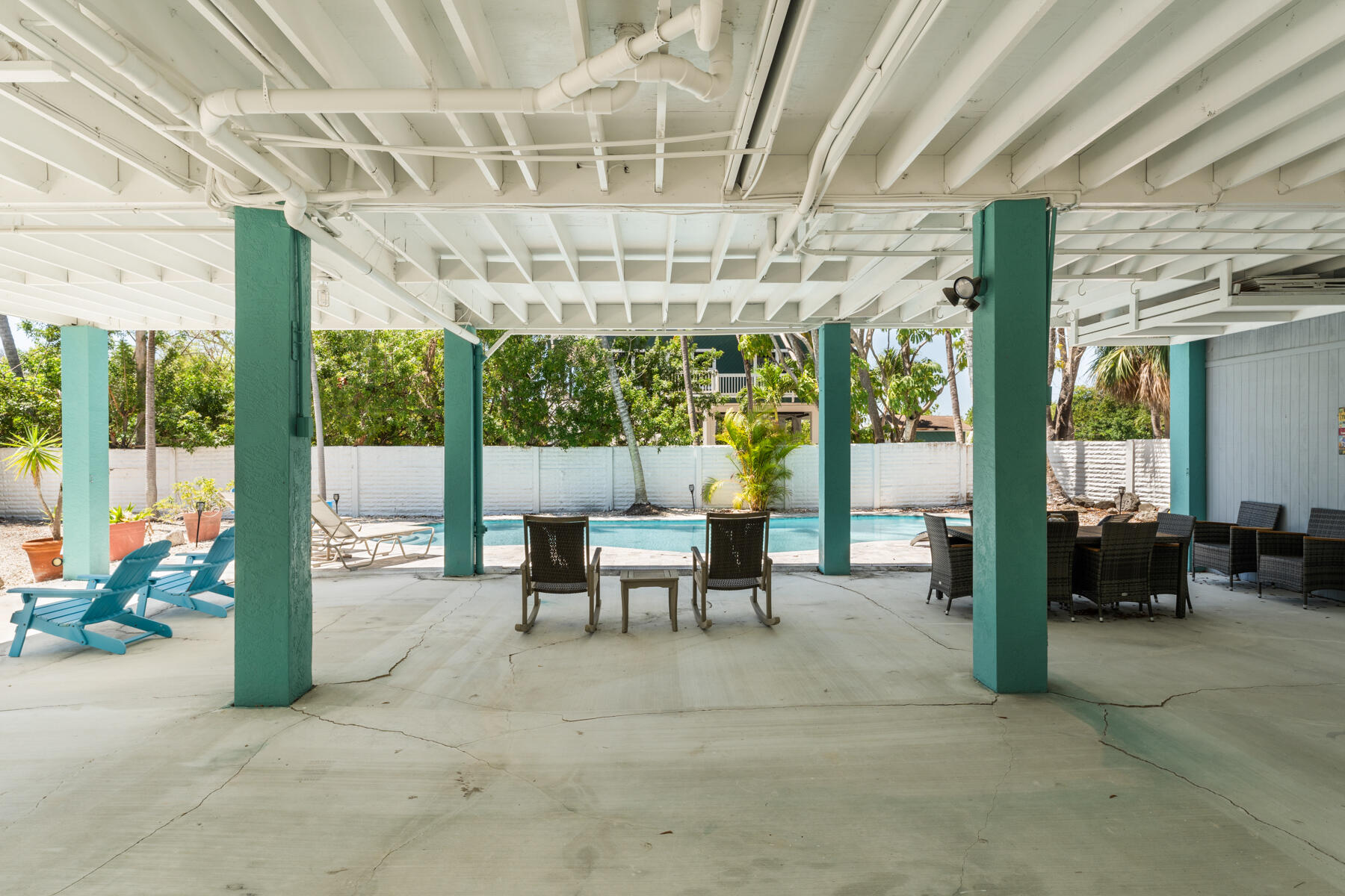 81 Jean La Fitte Drive Key Largo, FL 33037 - Photo 28 of 61 Lots of space to entertain