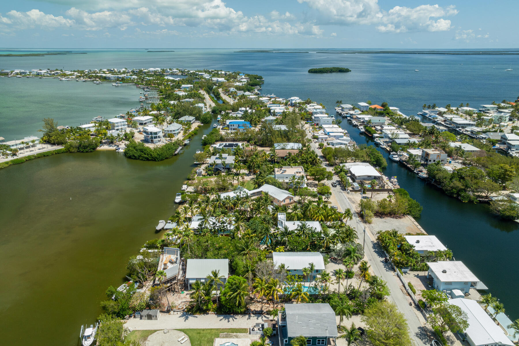 81 Jean La Fitte Drive Key Largo, FL 33037 - Photo 7 of 61 Excellent location on the lake