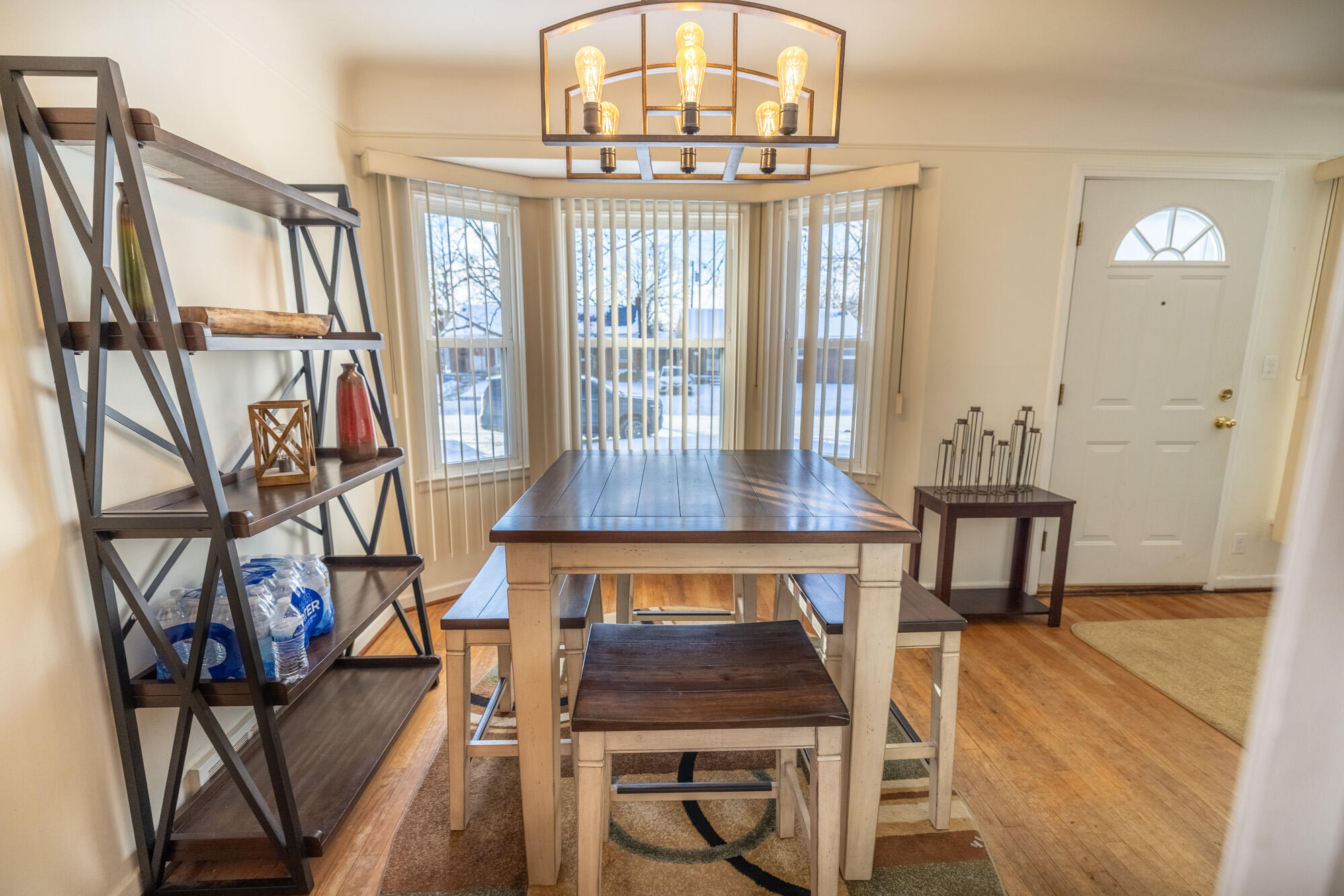 8218 Beaverland Street Detroit, MI 48239 - Photo 7 of 25 0E1A4950-HDR-16