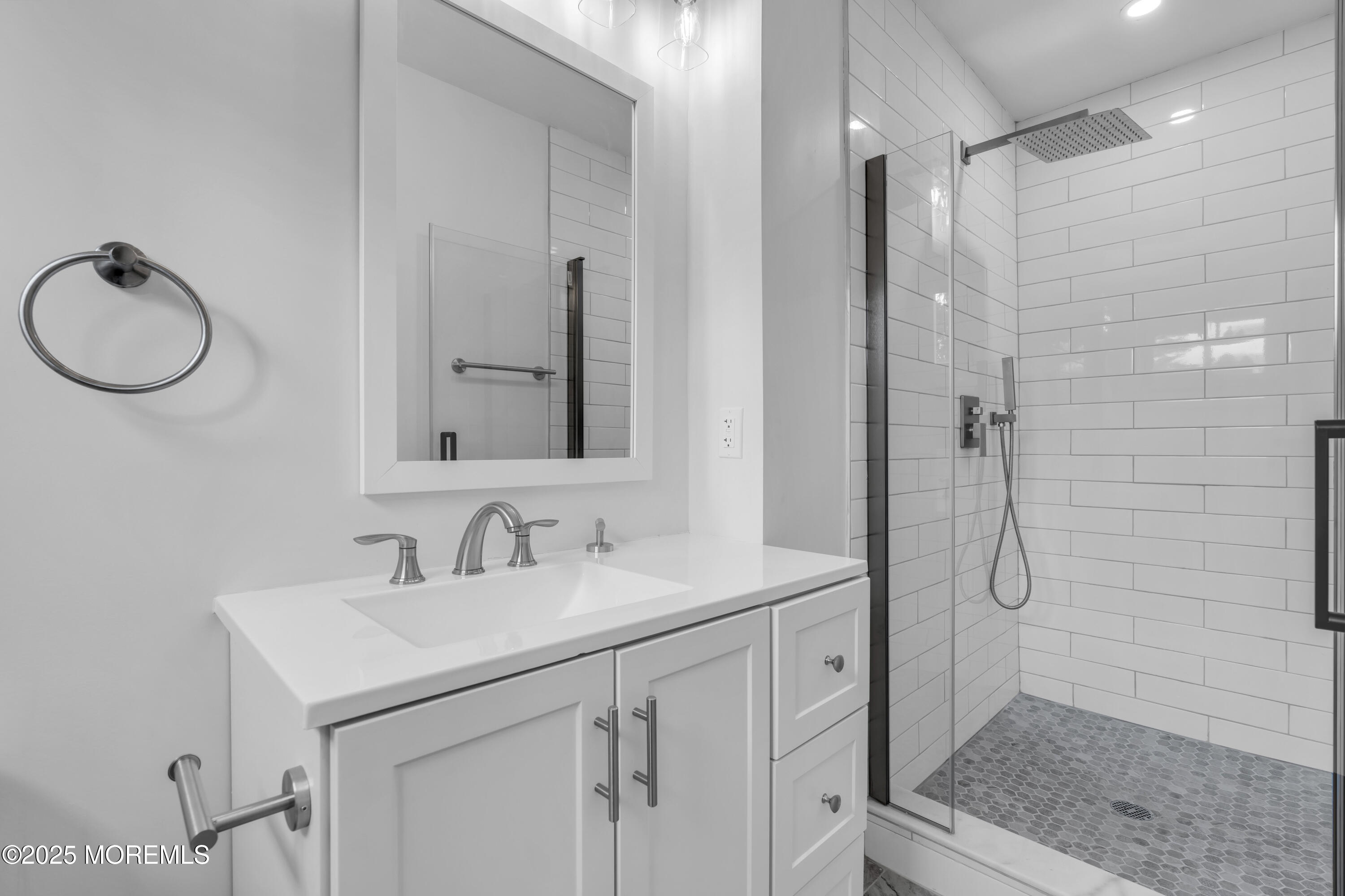 76 Willow Road Tinton Falls, NJ 07724 - Photo 17 of 38 028_dsc09668_482