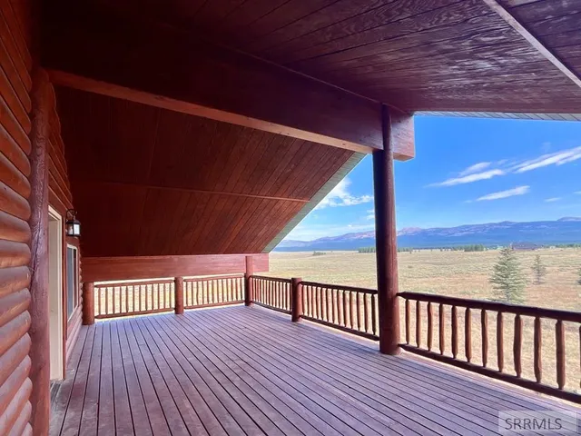 $1,649,000 | 3797 Taylor Mountain Drive, Island Park, ID 83429