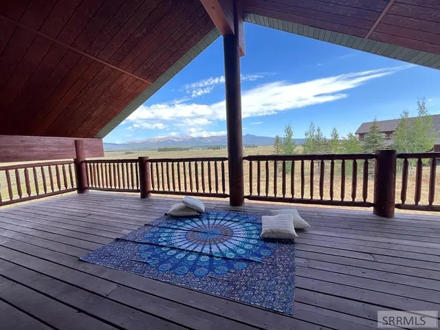 $1,649,000 | 3797 Taylor Mountain Drive, Island Park, ID 83429