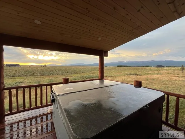 $1,649,000 | 3797 Taylor Mountain Drive, Island Park, ID 83429