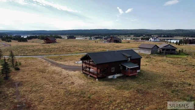 $1,649,000 | 3797 Taylor Mountain Drive, Island Park, ID 83429