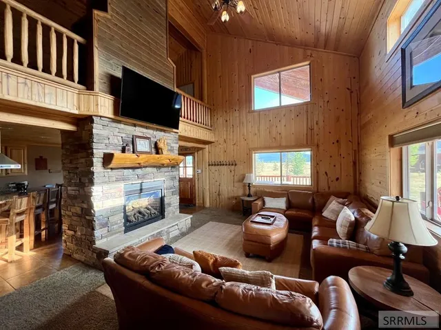 $1,649,000 | 3797 Taylor Mountain Drive, Island Park, ID 83429