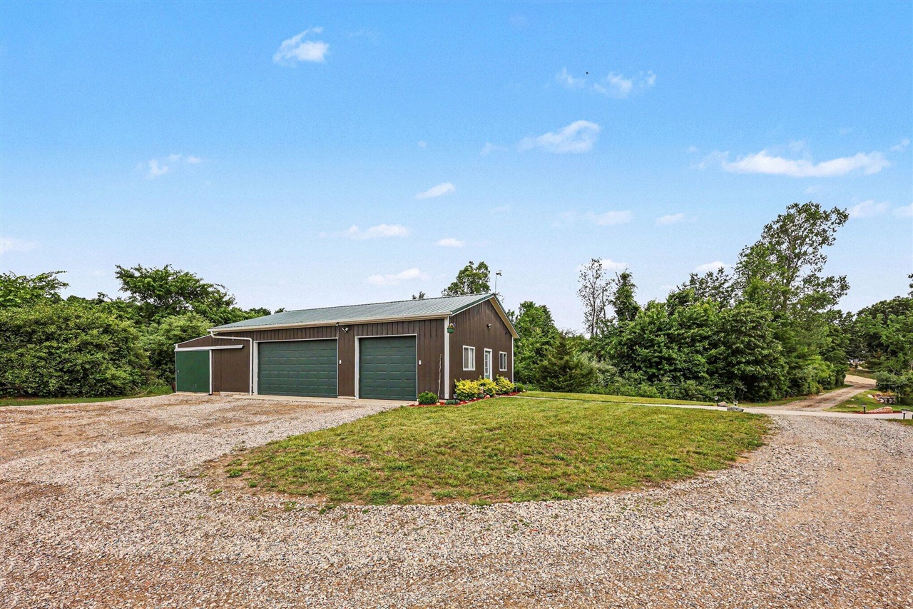 15303 Seymour Road Grass Lake, MI 49240 - Photo 45 of 98