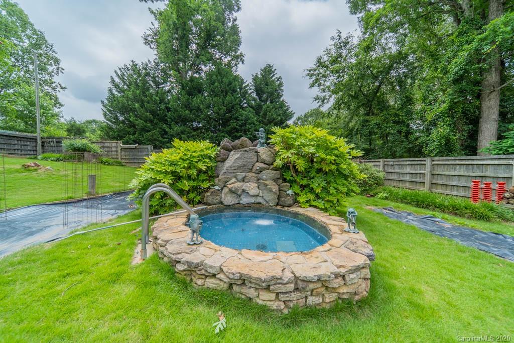 7321 Ricewell Road Charlotte, NC 28226 - Photo 7 of 27 Gallery Image 7