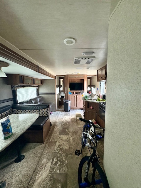 25-126 Woodhaven Sublette, IL 61367 - Photo 11 of 17 a kitchen with lots of appliances