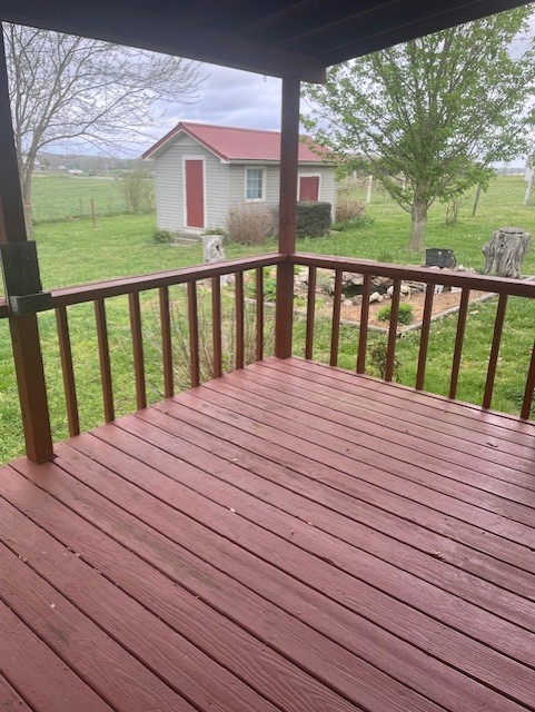 108 Bud Taylor Road Ethridge, TN 38456 - Photo 13 of 28 a balcony view with a hardwood floor