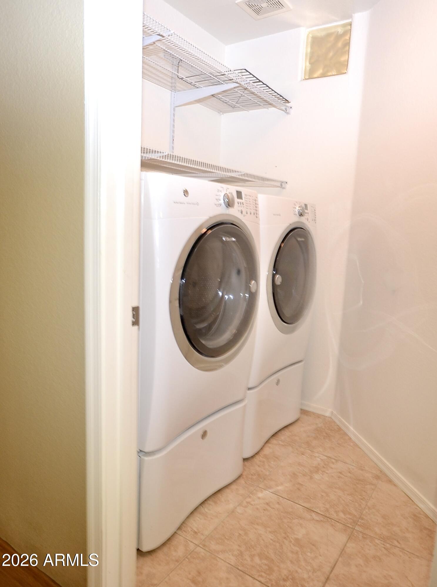 5303 North 7th Street, Unit 117 Phoenix, AZ 85014 - Photo 18 of 33 Inside Laundry