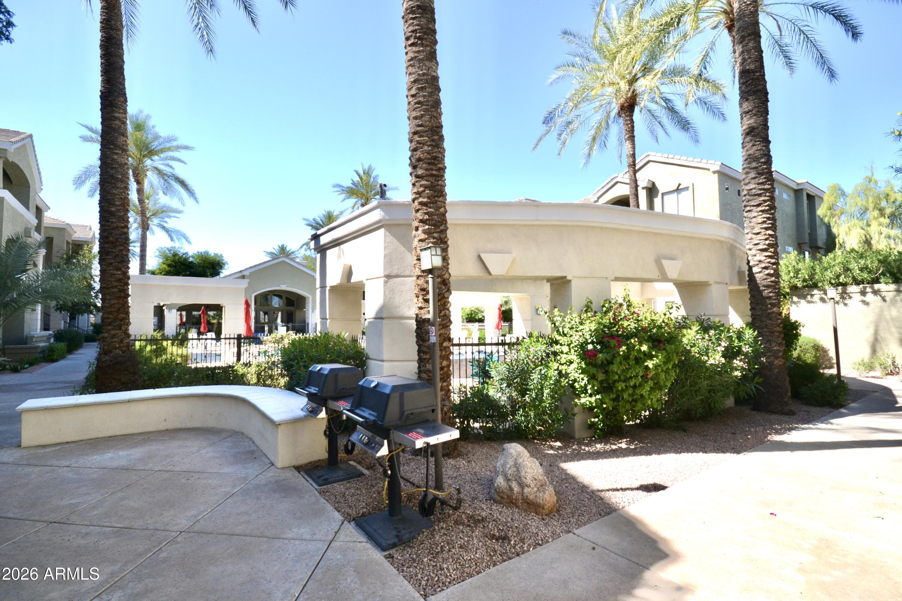 5303 North 7th Street, Unit 117 Phoenix, AZ 85014 - Photo 25 of 33 Common Area