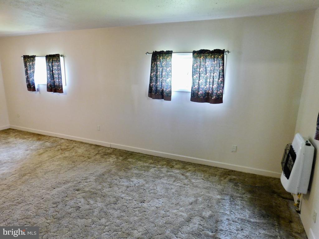 4720 Mawani Road Baltimore, MD 21206 - Photo 22 of 34 Master Bedroom
