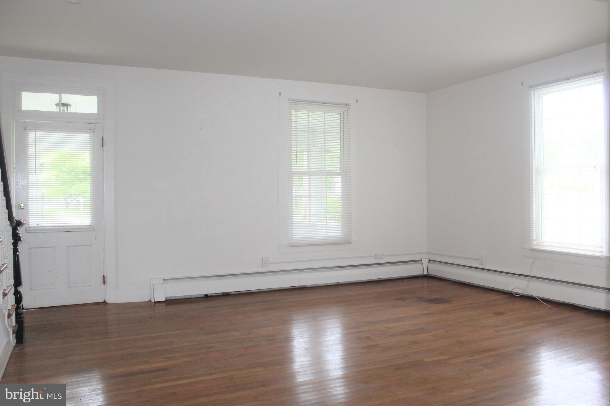 27160 Oriole Road Princess Anne, MD 21853 - Photo 3 of 27 Gallery Image 3