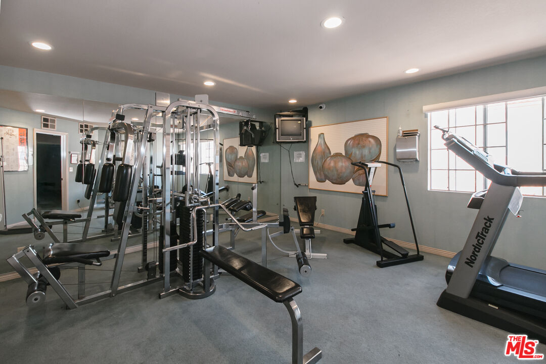 5200 White Oak Avenue, Unit 36 Encino, CA 91316 - Photo 13 of 16