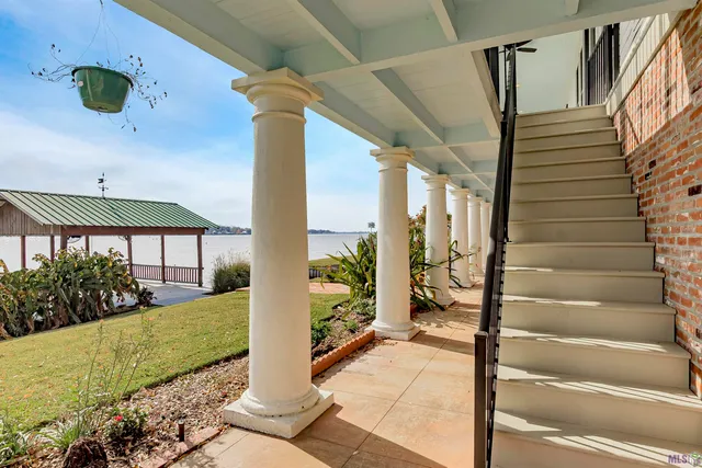 $1,499,000 | 2043 False River Drive, New Roads, LA 70760