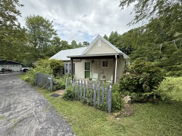 $295,000 | 17404 Highway 56, Beersheba Springs, TN 37305