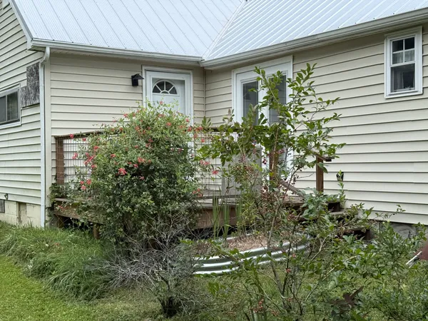 $295,000 | 17404 Highway 56, Beersheba Springs, TN 37305
