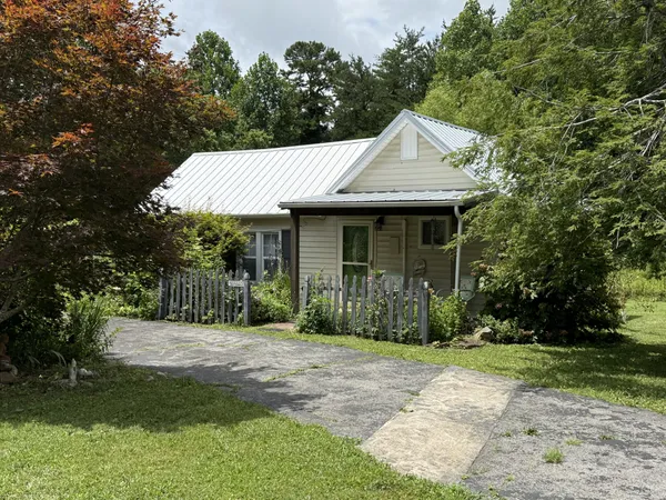 $295,000 | 17404 Highway 56, Beersheba Springs, TN 37305