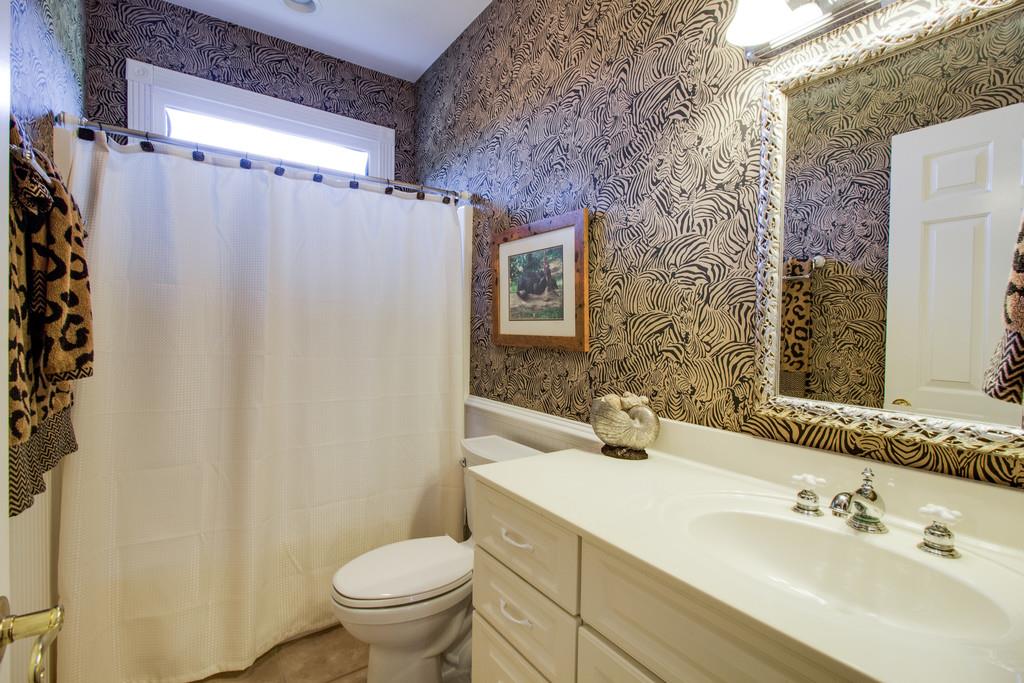 4670 Murfreesboro Road Franklin, TN 37067 - Photo 18 of 30 a bathroom with a sink toilet and shower
