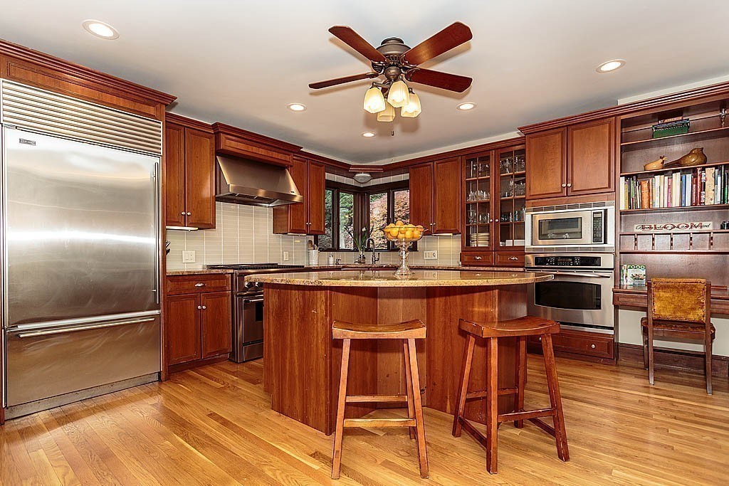 2 Myopia Road Winchester, MA 01890 - Photo 7 of 30