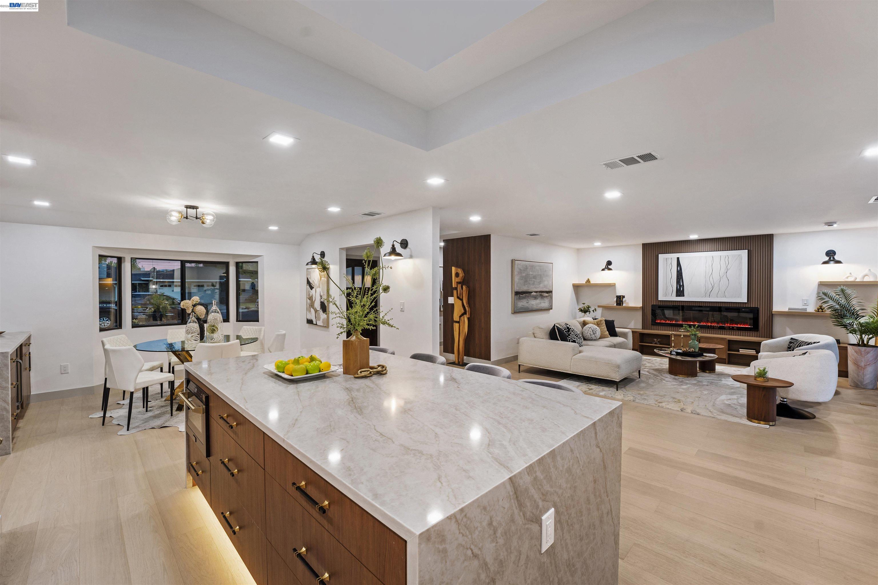 1131 Ruth Drive San Jose, CA 95125 - Photo 6 of 53 Gallery Image 6